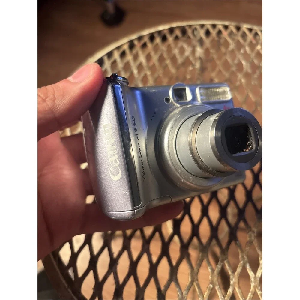 Canon PowerShot A550 7.1MP Digital Camera 4x Zoom 5MP - Tested **READ** Issues